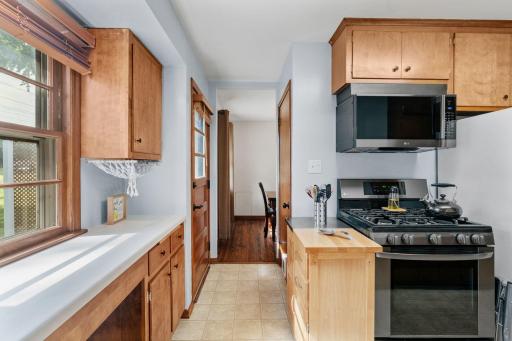 8528 Columbus Avenue S, Minneapolis, MN 55420