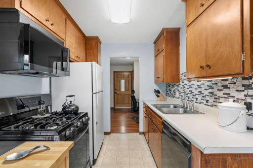 8528 Columbus Avenue S, Minneapolis, MN 55420