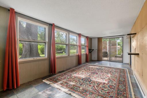 8528 Columbus Avenue S, Minneapolis, MN 55420