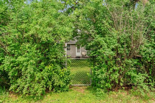 8528 Columbus Avenue S, Minneapolis, MN 55420