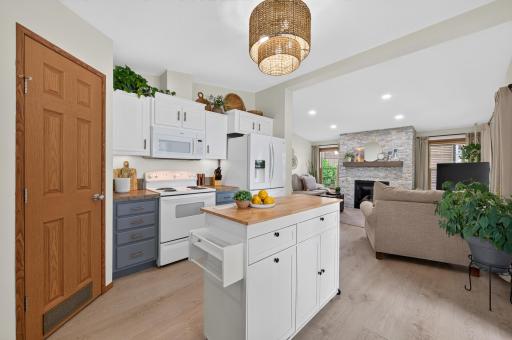 A highly functional layout for everyday cooking!