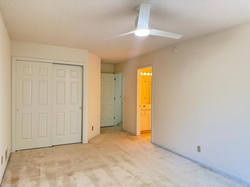 2nd Bedroom w/shared Full Bathroom