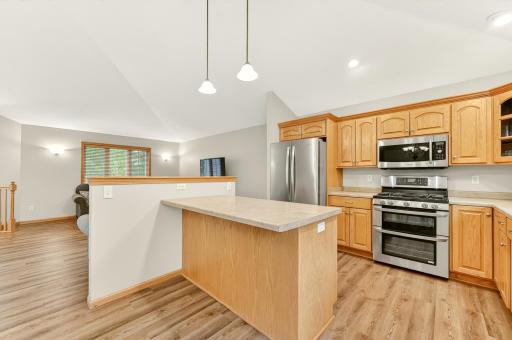 2482 Crimson Ridge Circle NW, Rochester, MN 55901