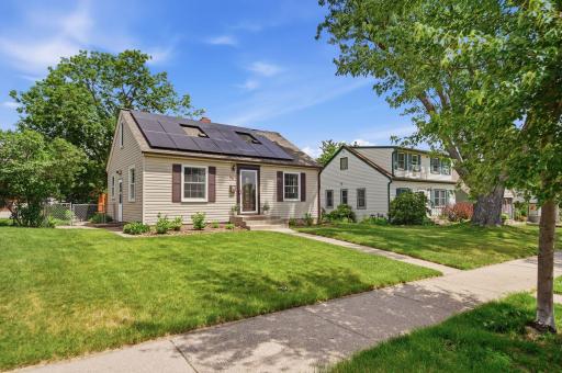 757 Nebraska Avenue W, Saint Paul, MN 55117