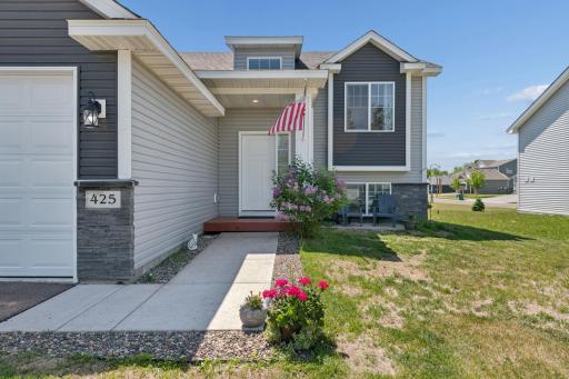425 Eagle Street NW, Isanti, MN 55040