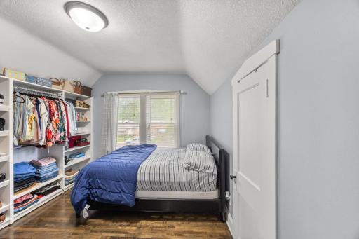 3810 Thomas Avenue N, Minneapolis, MN 55412