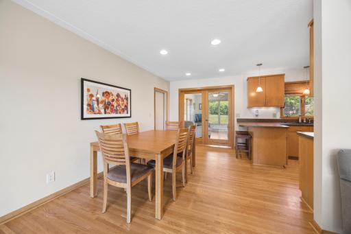 6204 Ashcroft Lane, Minneapolis, MN 55424