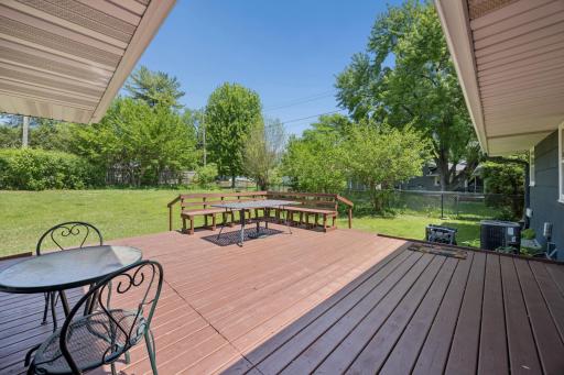 6204 Ashcroft Lane, Minneapolis, MN 55424