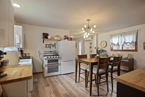 207 W Franklin Street, Morristown, MN 55052