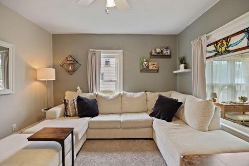 207 W Franklin Street, Morristown, MN 55052