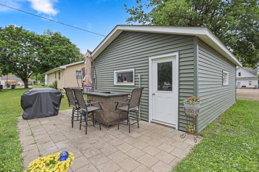 207 W Franklin Street, Morristown, MN 55052