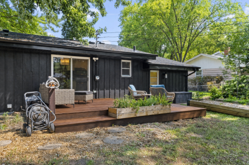 Multiple areas for outdoor seating and entertaining