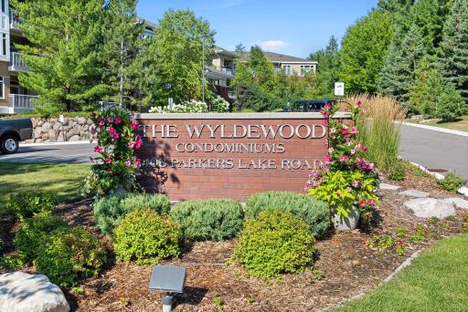 Popular Wyldewood Condominiums in Wayzata