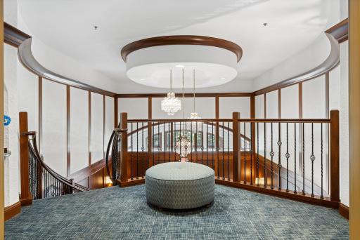 408 Parkers Lake Road, 206, Wayzata, MN 55391