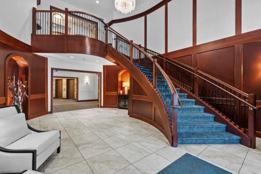 408 Parkers Lake Road, 206, Wayzata, MN 55391