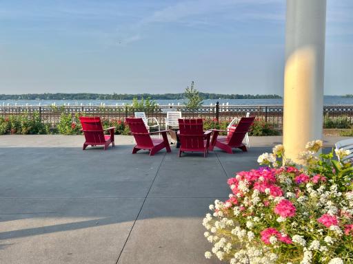 408 Parkers Lake Road, 206, Wayzata, MN 55391