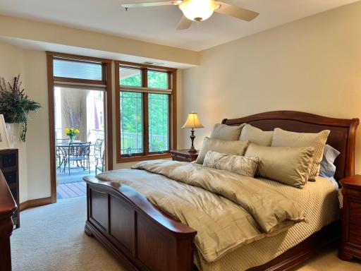 408 Parkers Lake Road, 206, Wayzata, MN 55391