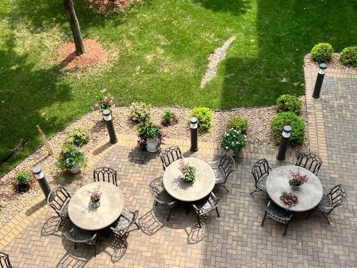 408 Parkers Lake Road, 206, Wayzata, MN 55391