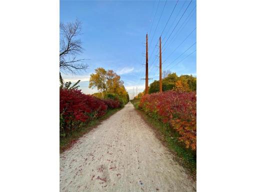408 Parkers Lake Road, 206, Wayzata, MN 55391