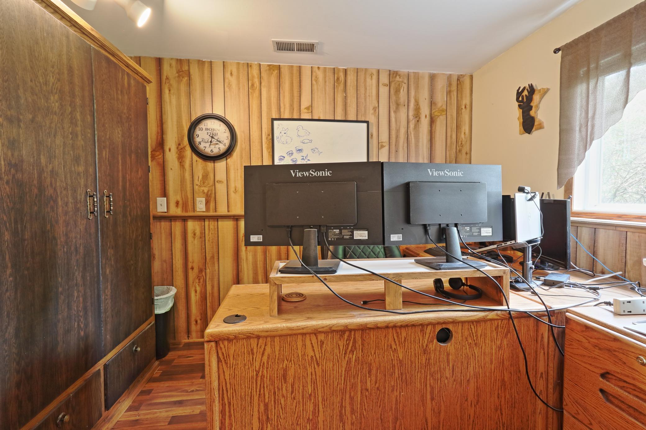 22 Office.JPG