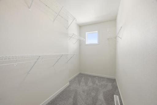2506 Fulton Loop S, Fargo, ND 58104