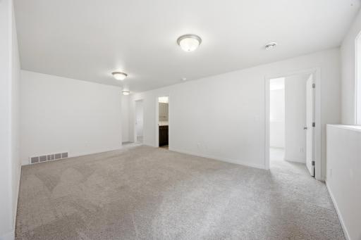 2506 Fulton Loop S, Fargo, ND 58104