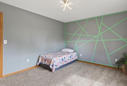 7060 137th Avenue NW, Ramsey, MN 55303