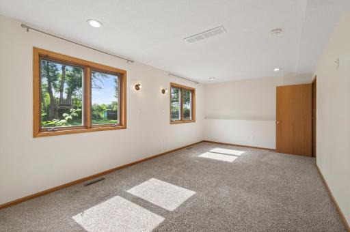 7060 137th Avenue NW, Ramsey, MN 55303