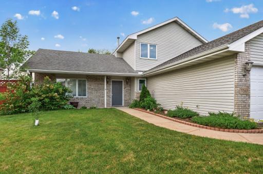 7060 137th Avenue NW, Ramsey, MN 55303