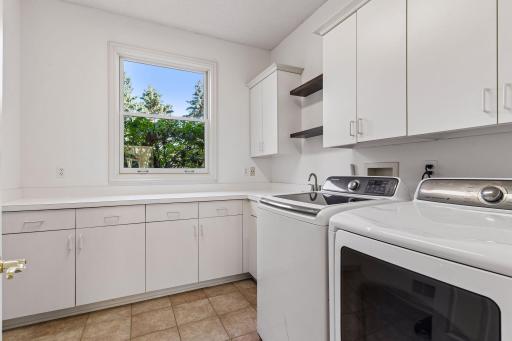 31 Scotch Pine Road, North Oaks, MN 55127
