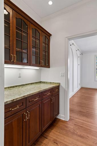 31 Scotch Pine Road, North Oaks, MN 55127