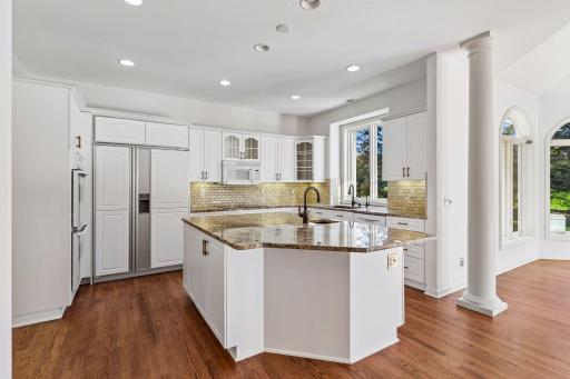 31 Scotch Pine Road, North Oaks, MN 55127