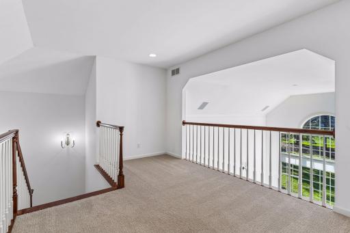 31 Scotch Pine Road, North Oaks, MN 55127