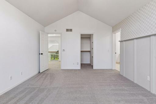 31 Scotch Pine Road, North Oaks, MN 55127