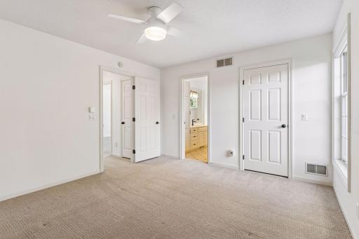31 Scotch Pine Road, North Oaks, MN 55127