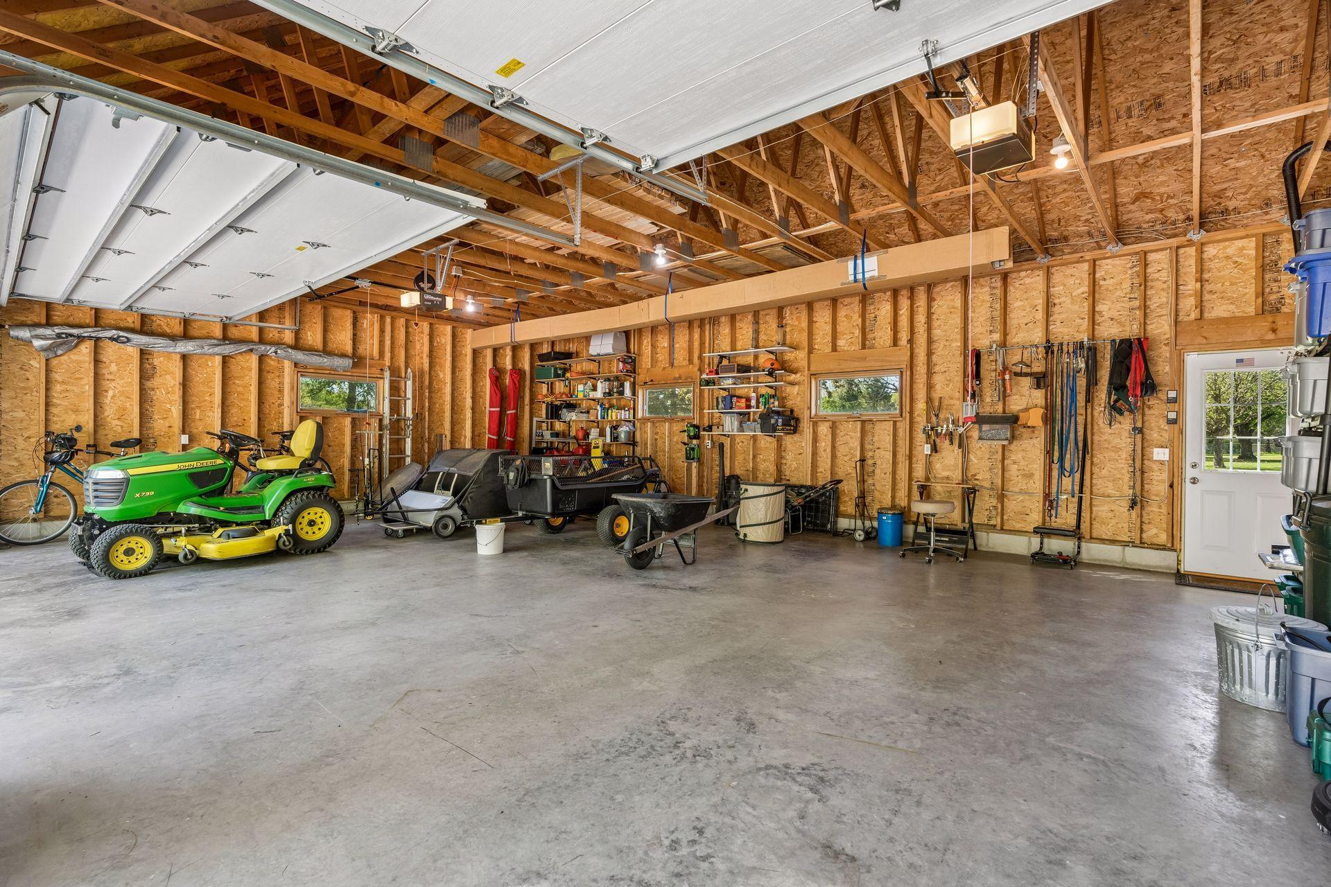 12145 Illies Avenue North - Spacecrafting - 0058.jpg