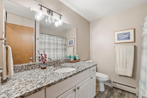 5440 Three Points Boulevard, 523, Mound, MN 55364
