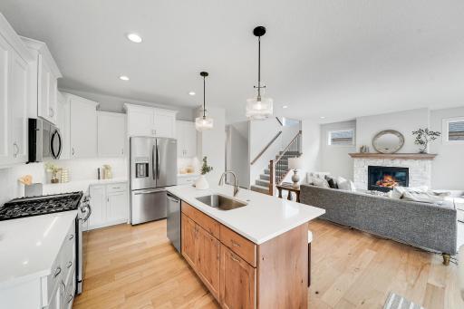7164 Agate Trail, Inver Grove Heights, MN 55077