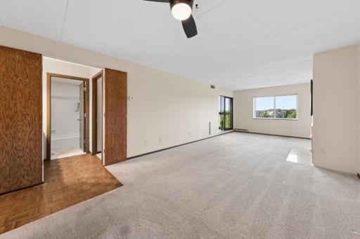 3320 Louisiana Avenue S, 504, Minneapolis, MN 55426