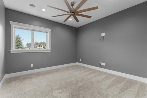 5403 Cherry Woods Lane SW, Rochester, MN 55902