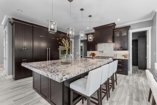 5403 Cherry Woods Lane SW, Rochester, MN 55902