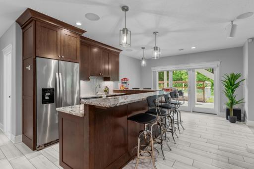 5403 Cherry Woods Lane SW, Rochester, MN 55902