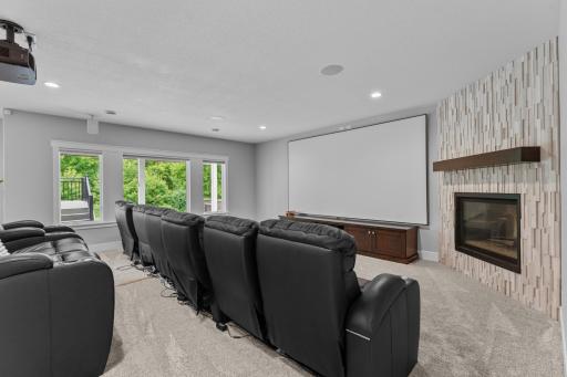 5403 Cherry Woods Lane SW, Rochester, MN 55902