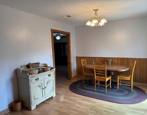 412 1st Street NE, Menahga, MN 56464