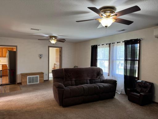 412 1st Street NE, Menahga, MN 56464