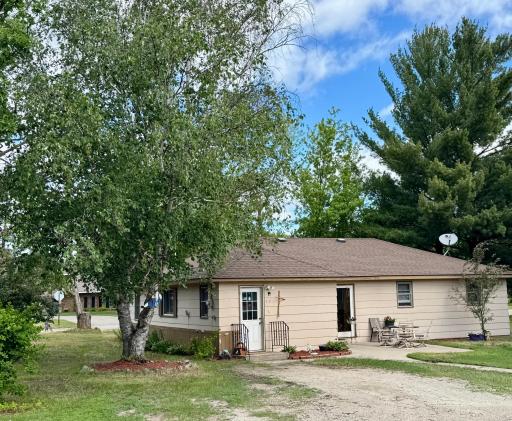 412 1st Street NE, Menahga, MN 56464