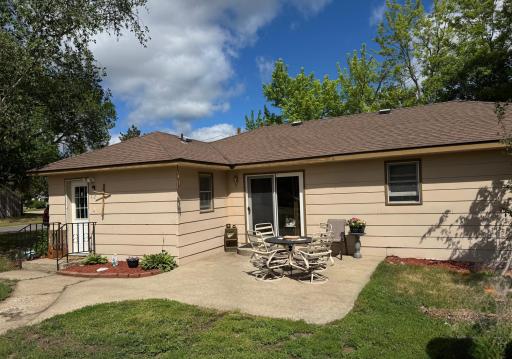 412 1st Street NE, Menahga, MN 56464