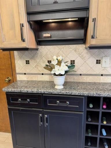 1665 5th Street NW, Saint Paul, MN 55112
