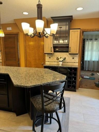 1665 5th Street NW, Saint Paul, MN 55112