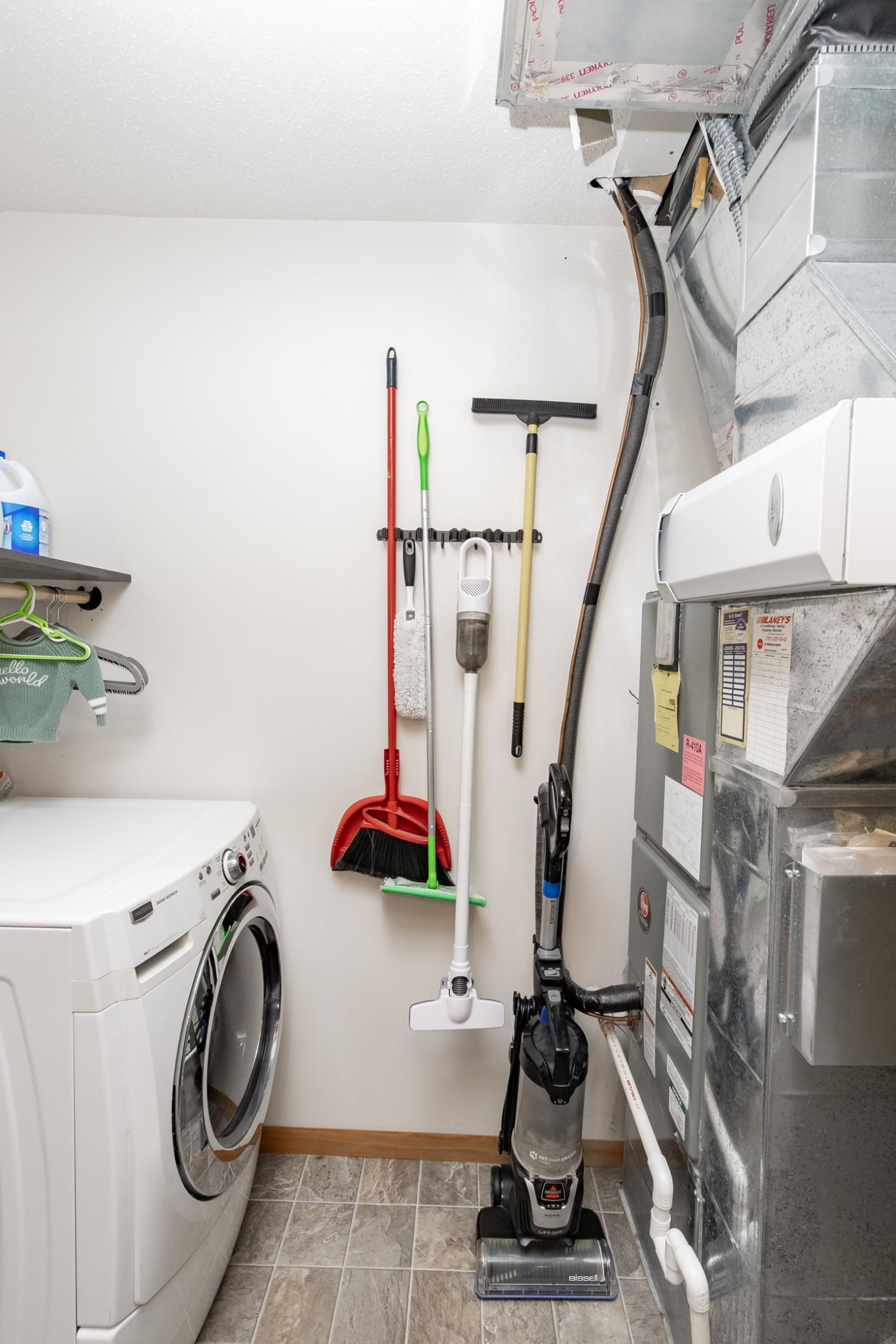 Laundry/Utilities